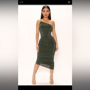 Brand new fashion nova green dress, never used.
